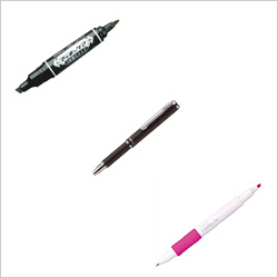 ボールペン・シャープペン・マーカーなど各種筆記具